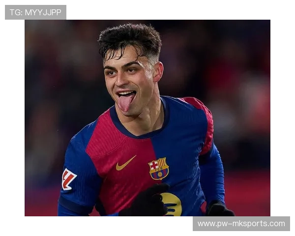 巴萨快速换边后形成单刀，佩德里一蹴而就